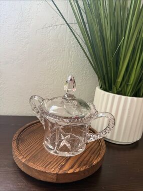 Anchor Hocking Early American Prescut Glass Covered Sugar Bowl EAPC